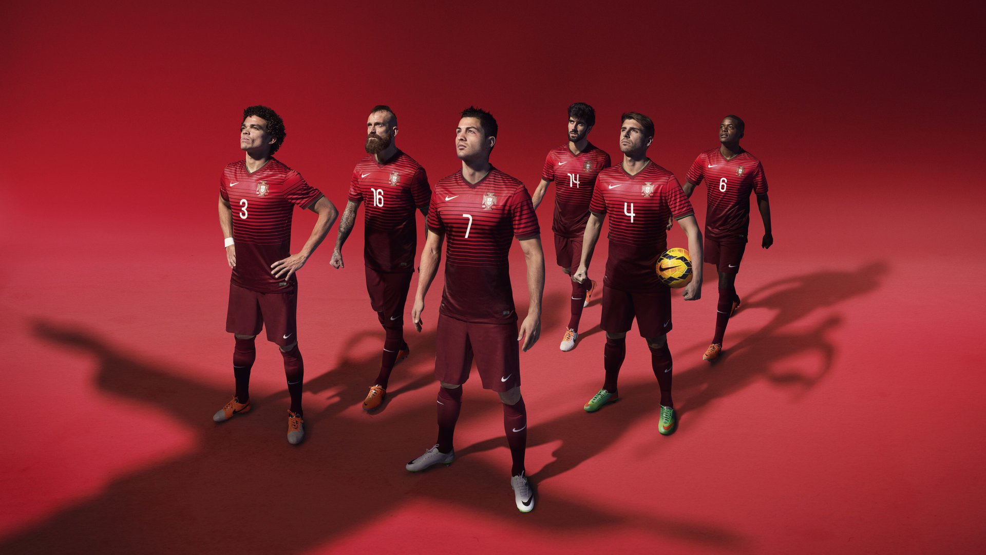 开云体育-意甲焦点战之夜，利拉德个人能力完全展现  第2张