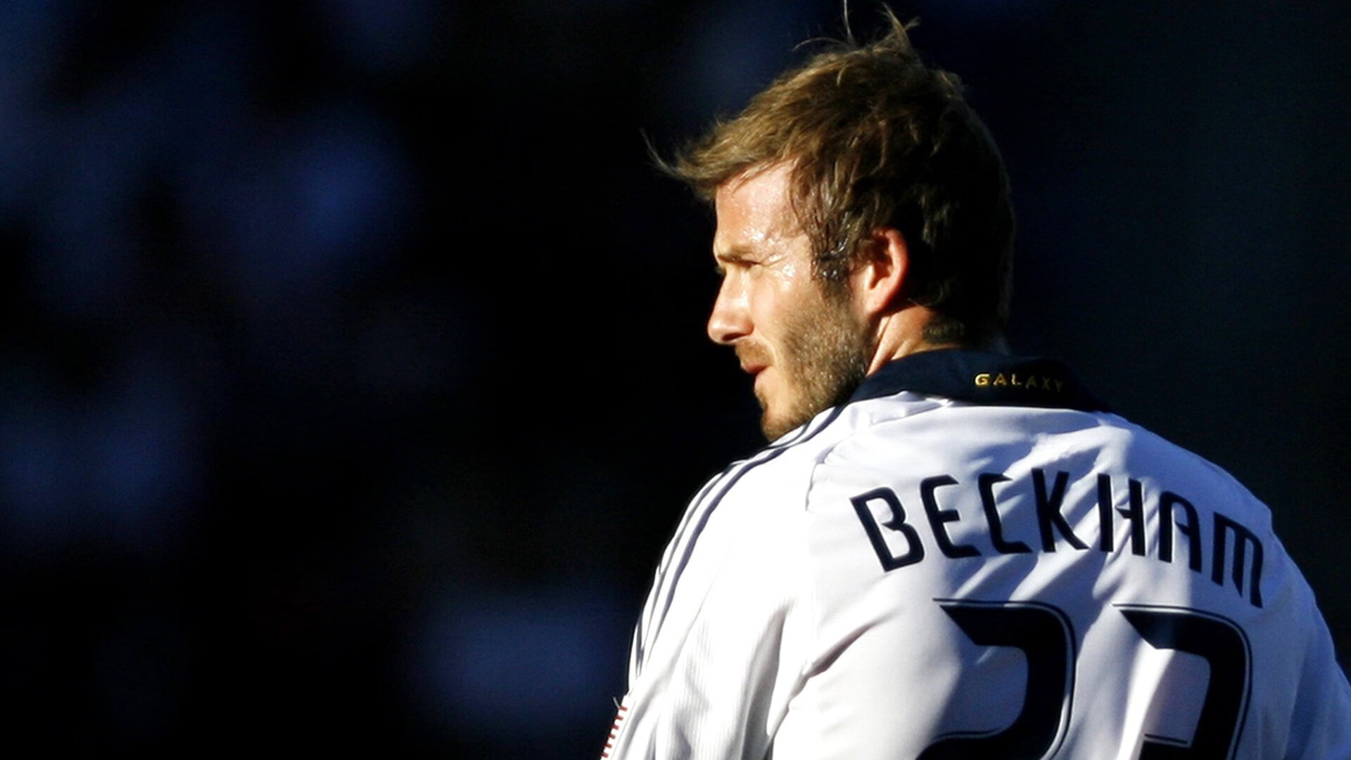 开云平台-罗德里硬仗之王，突尼斯淘汰赛过关拜仁，铁血中场如何定义现代足球的硬  第2张