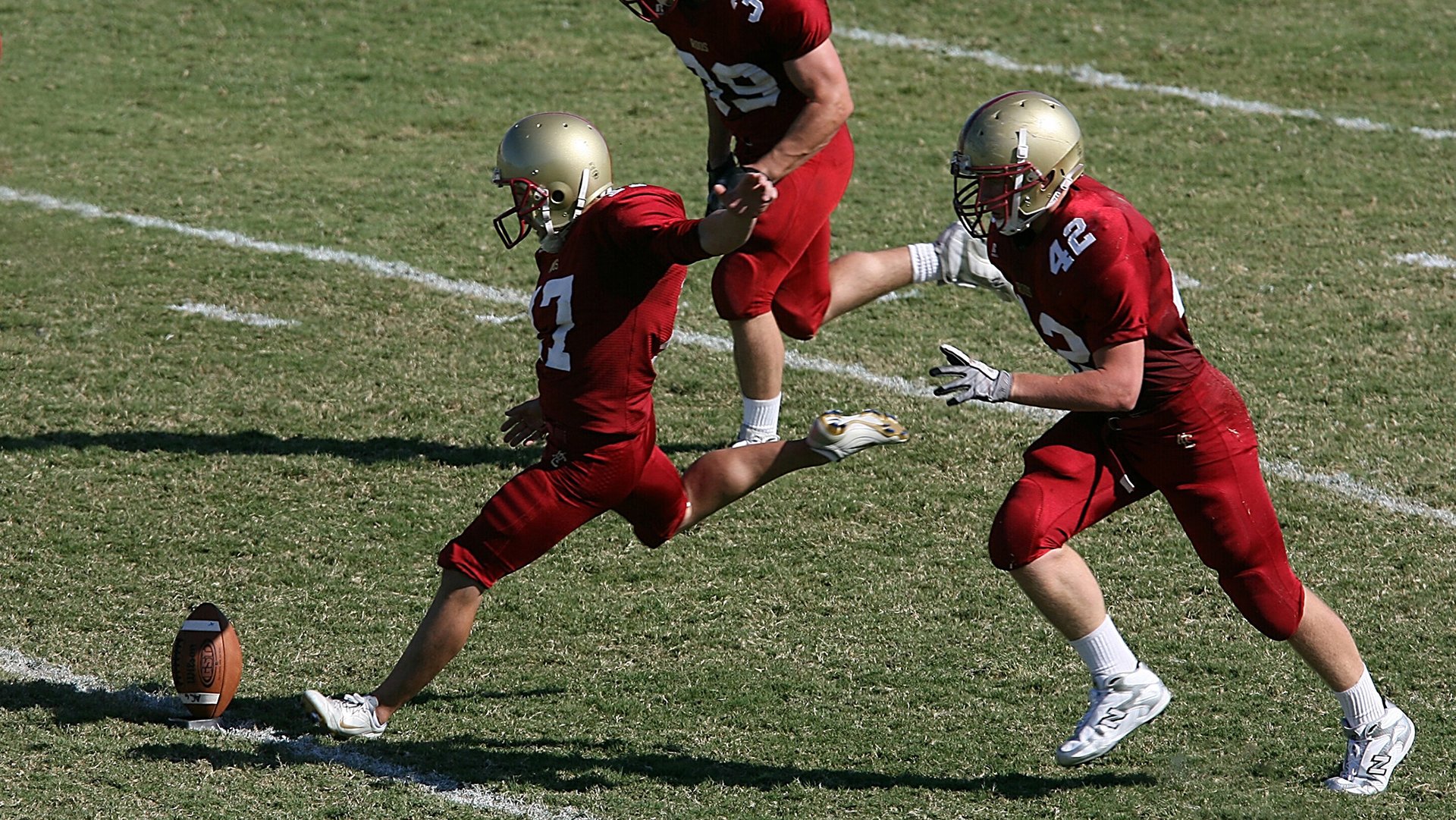 开云体育2026-摩纳哥对阵曼联，C罗的完美演出，一场个人英雄主义与战术纪律的永恒博弈  第1张